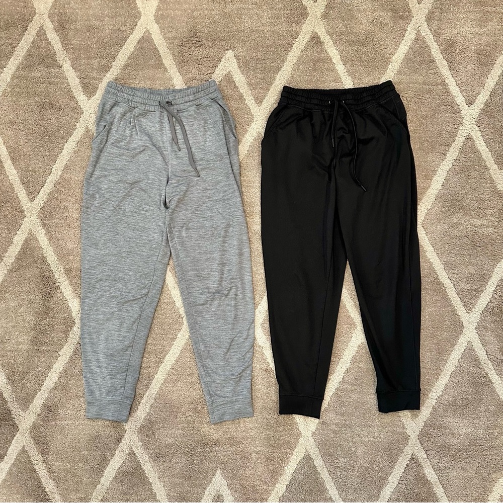 American Eagle Everywhere Joggers SET OF 2 (Size Medium)